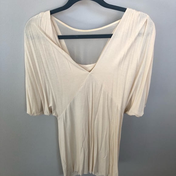 Ivory drape front top - Picture 2 of 4